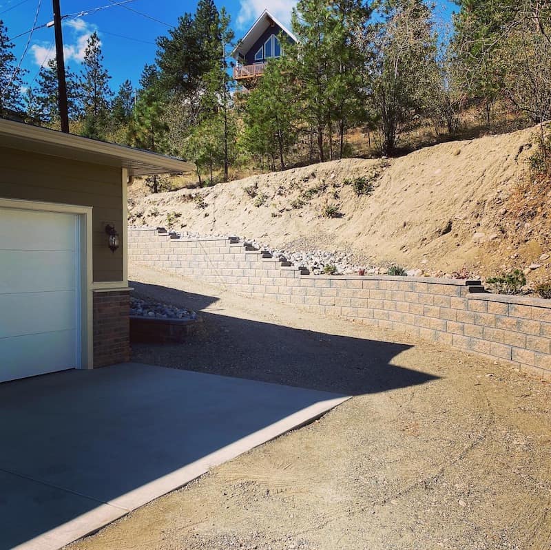 Modern Hillside project by Kalagan Outdoor Design — West Kelowna, BC