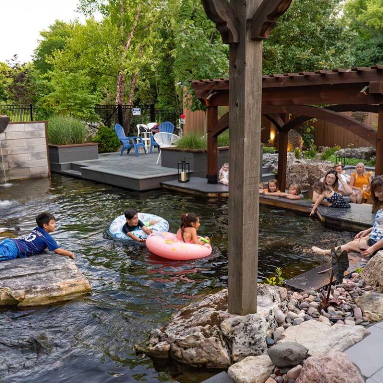 Fountainscape-with-pool-split-level-seating