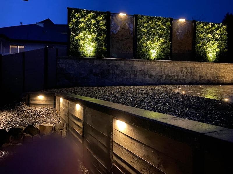 Kalagan Outdoor Design plant dividing wall