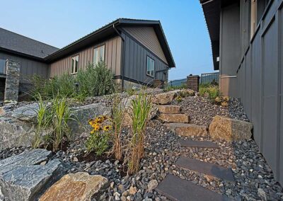 Kalagan-xeriscaping-stone-steps-up226-v2